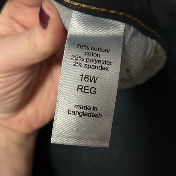 M Jeans by Maurices Plus 16W Reg Stretch Mid Rise Soft Plaid Cuff Skinny Jeans - Picture 6 of 10